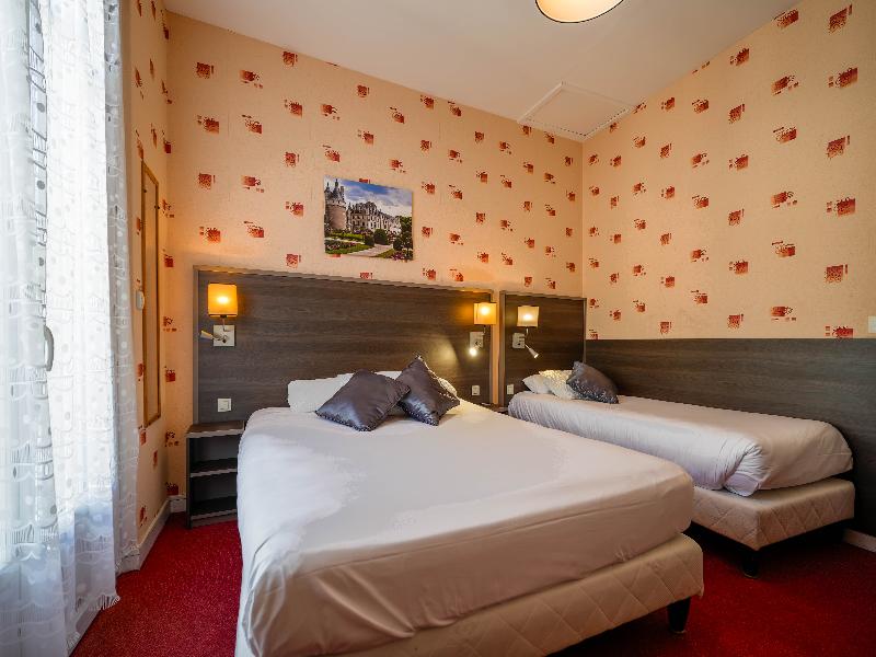 Logis Hotel Des Chateaux De La Loire image