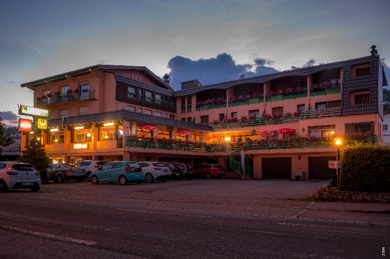 HOTEL DE LA ROUTE VERTE image