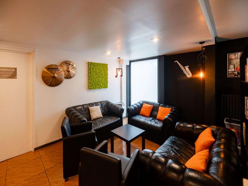 Logis Hotel-Restaurant des Acacias image