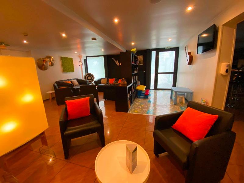 Logis Hotel-Restaurant des Acacias image