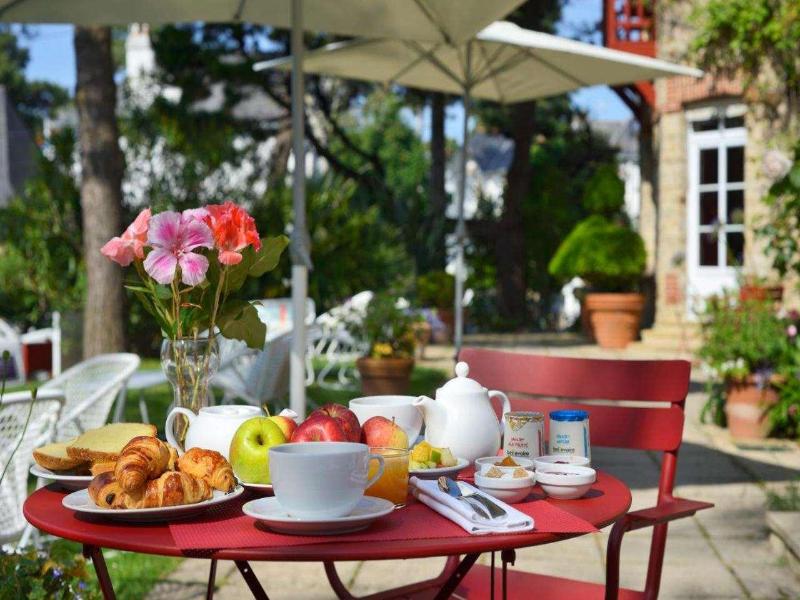 Hotel Saint Christophe image