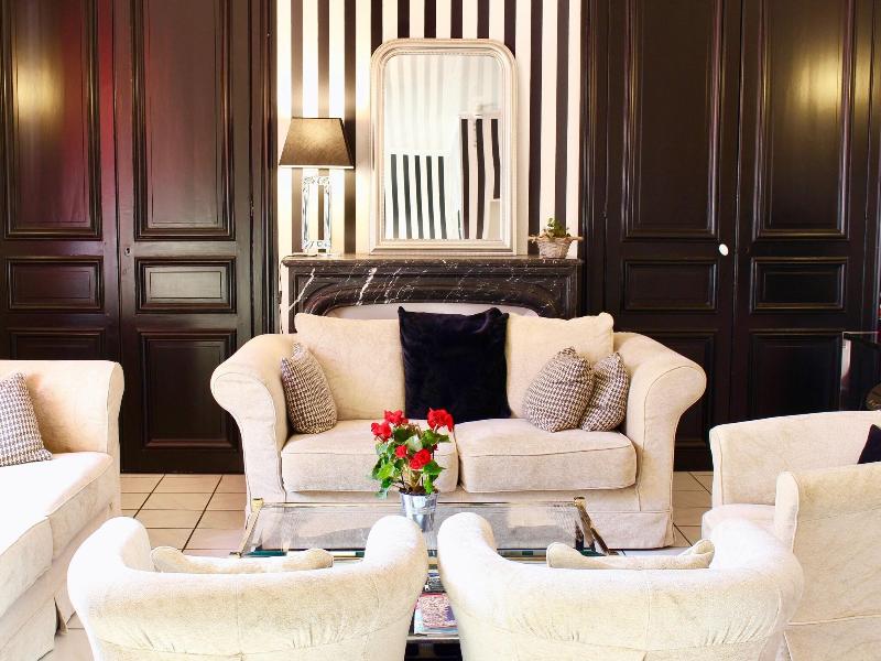 Hotel Le Charleston image