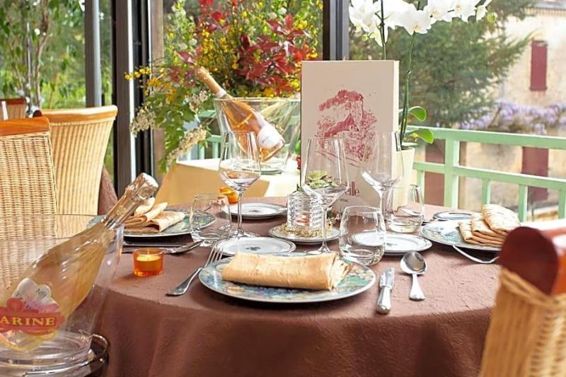 Hotel La Treille image