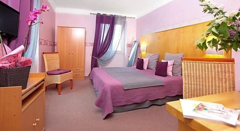 Hotel La Treille image