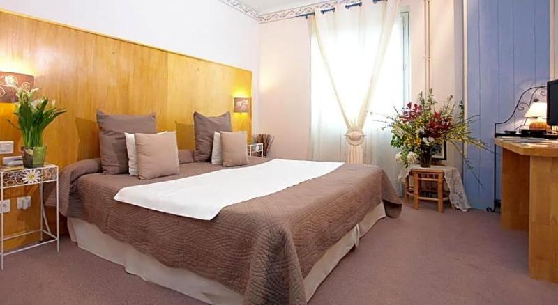 Hotel La Treille image