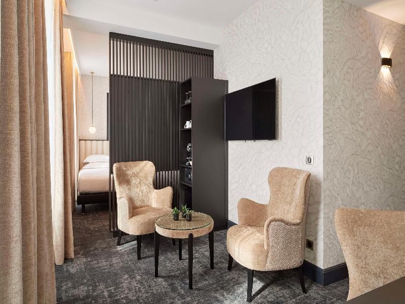Best Western Premier Hotel des Vignes et des Anges image