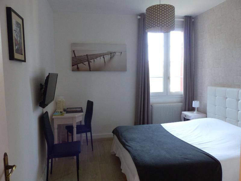 Hotel Au Colombier Du Touron image