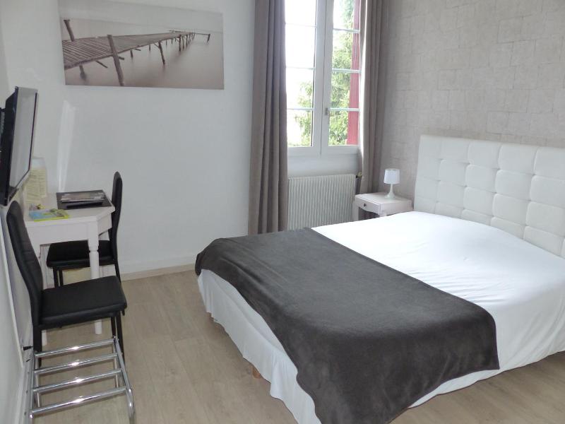 Hotel Au Colombier Du Touron image