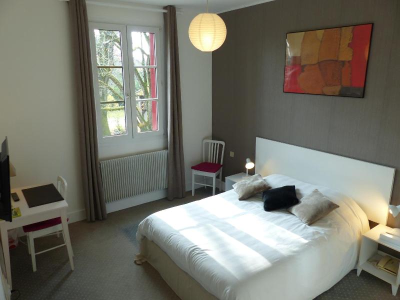 Hotel Au Colombier Du Touron image
