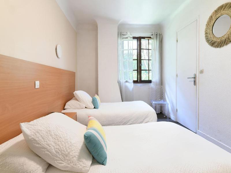 Hotel Val Flores image