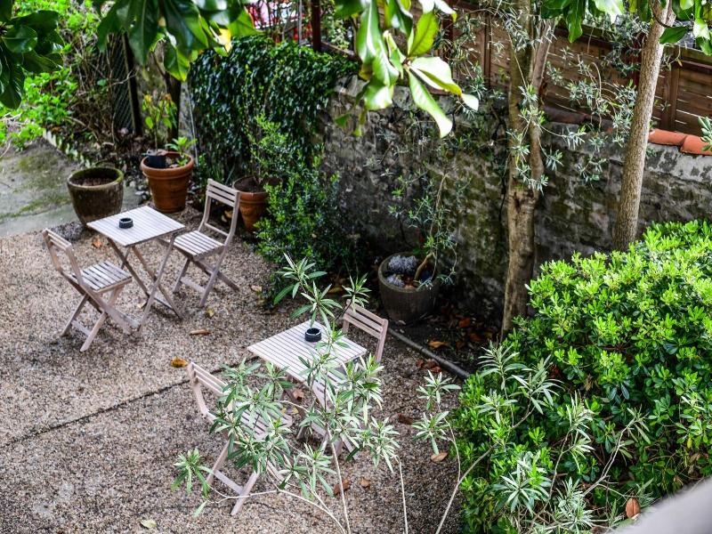 Hotel Val Flores image