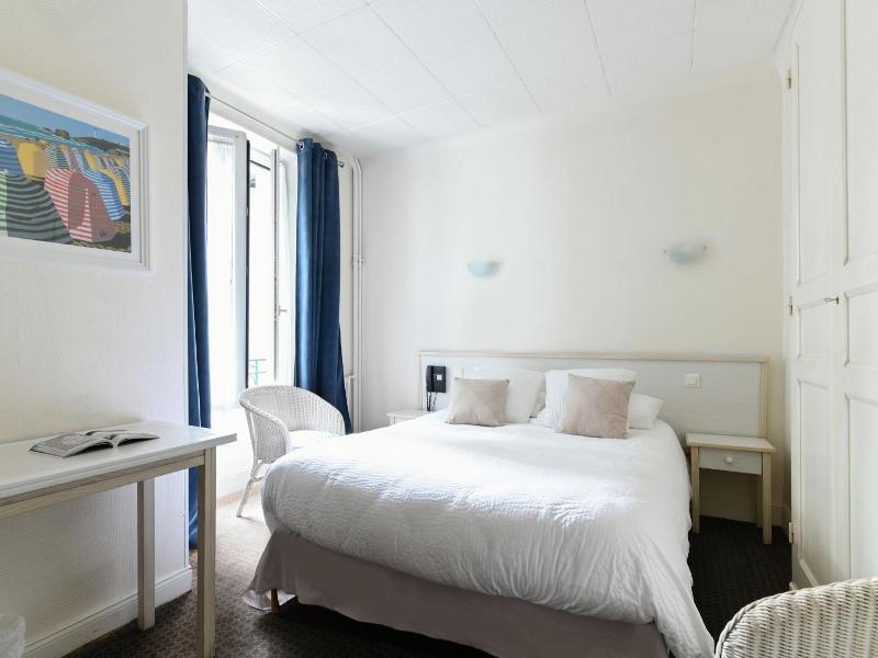 Hotel Val Flores image