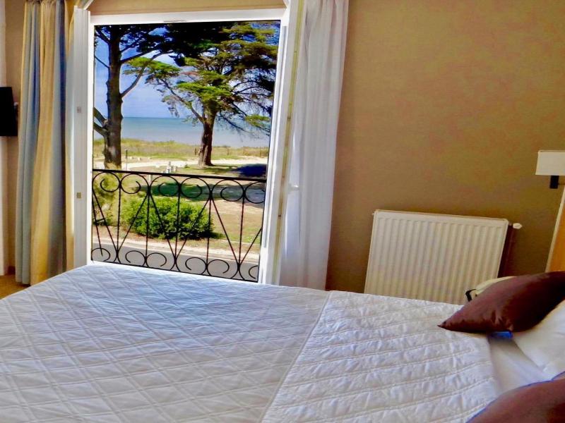 Hotel La Chaloupe image