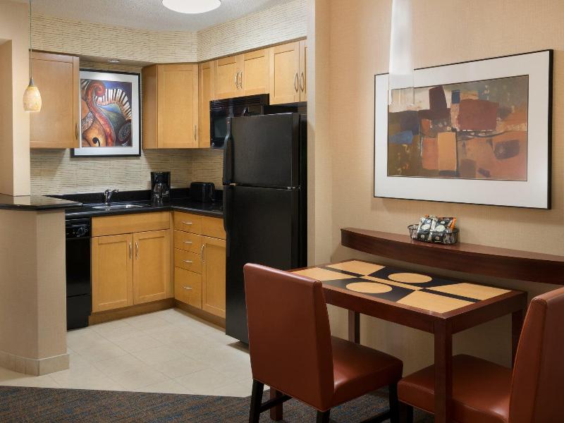 Residence Inn Toronto Downtown/Entertainment Distr image
