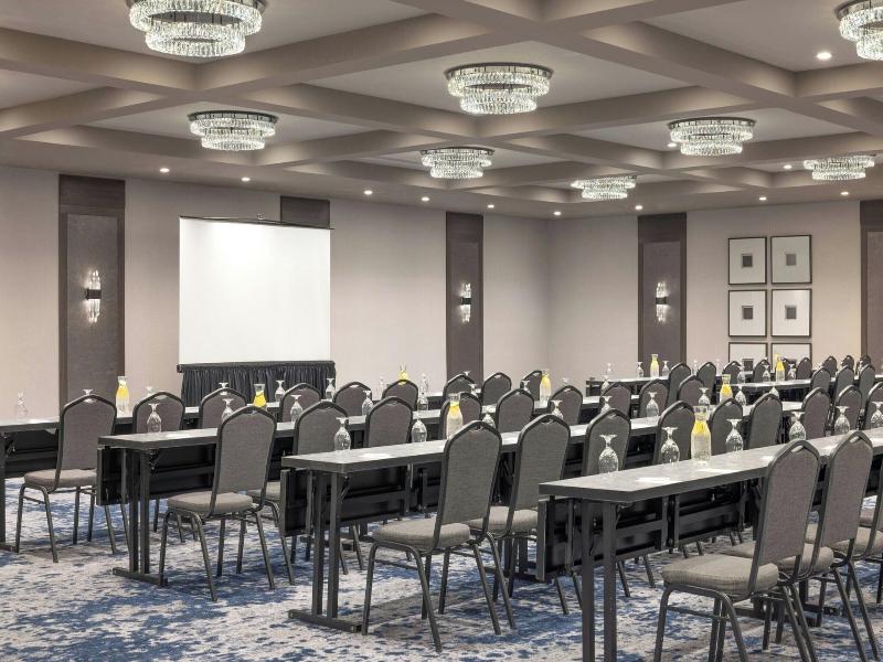 Sheraton Framingham Hotel & Conference Center image