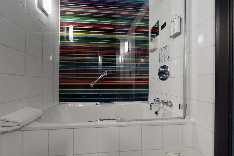 Village Hotel Swindon image