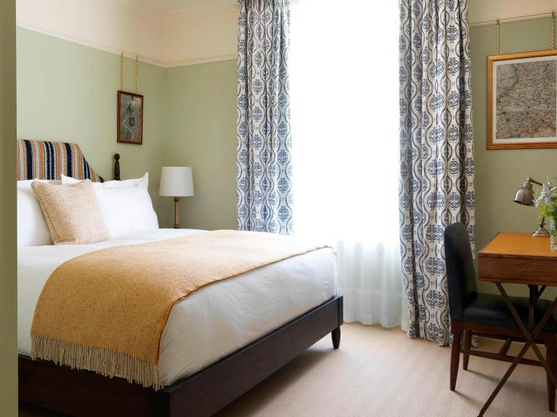 University Arms Hotel image