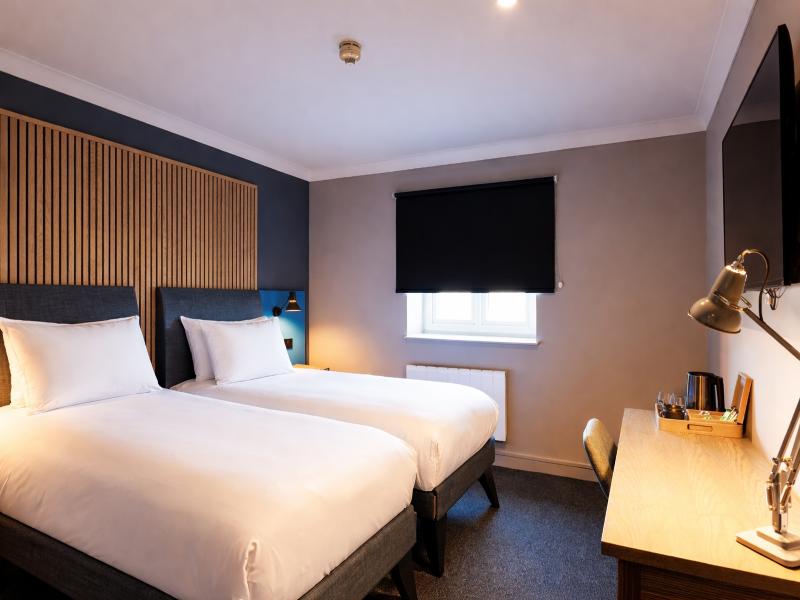 Village Hotel Leeds North image
