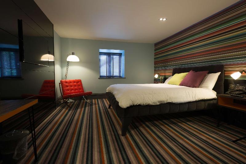 Village Hotel Warrington image