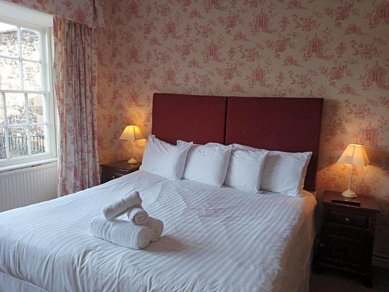 Blue Bell Hotel image