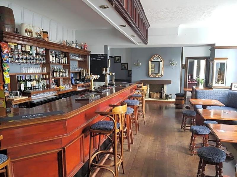 Blue Bell Hotel image