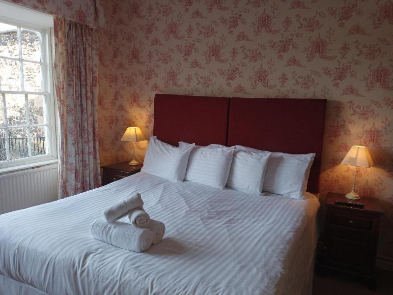 Blue Bell Hotel image