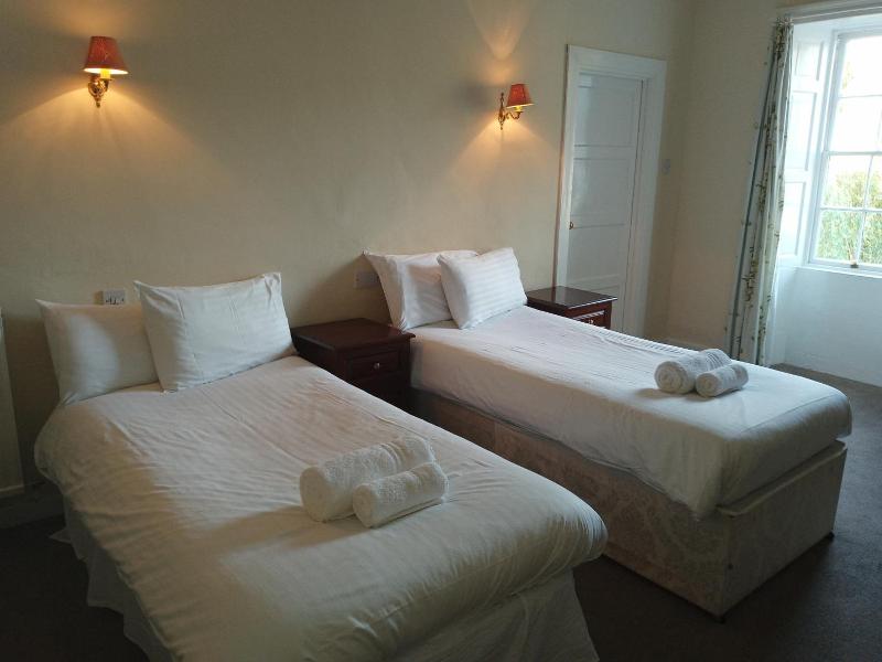 Blue Bell Hotel image