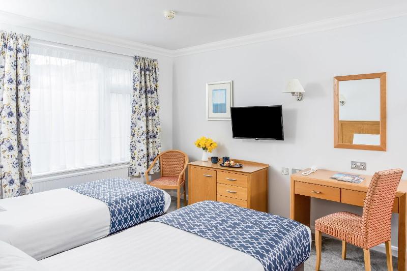 Kilbirnie Hotel image
