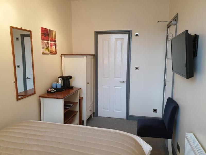 Compston House B&B - Adults Only image