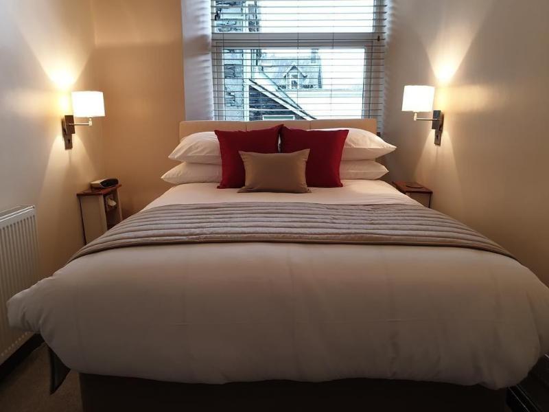 Compston House B&B - Adults Only image