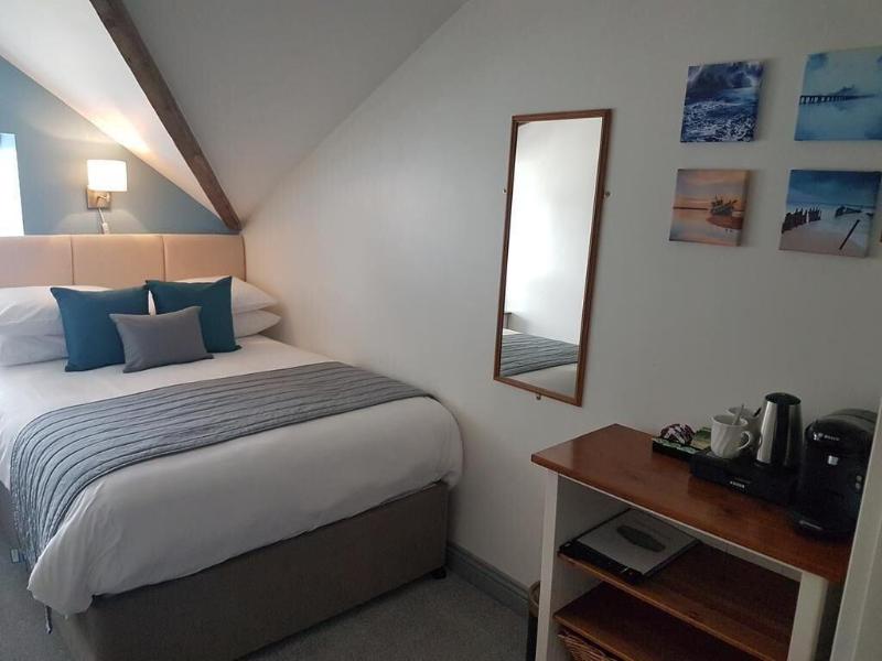 Compston House B&B - Adults Only image