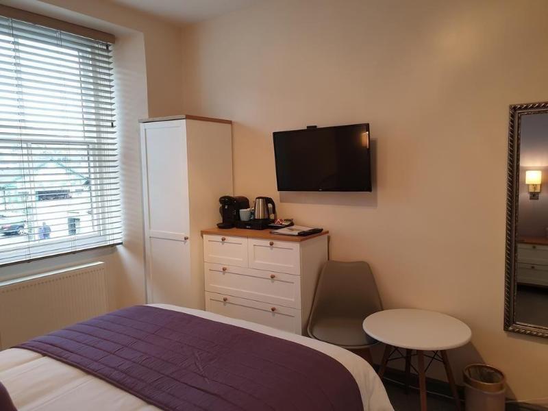 Compston House B&B - Adults Only image