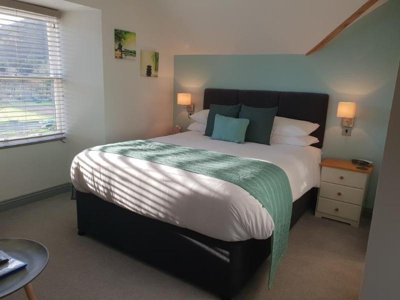 Compston House B&B - Adults Only image