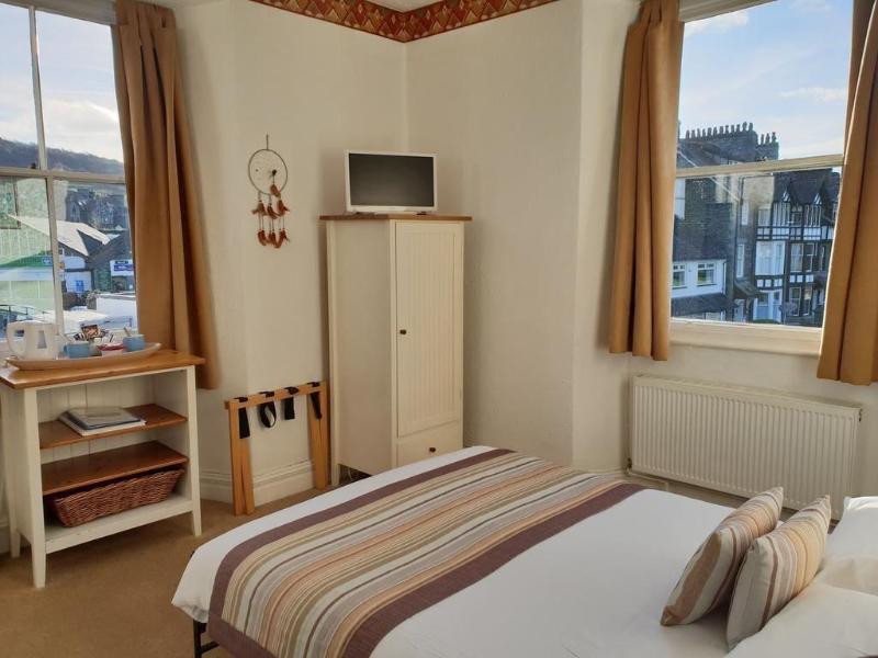 Compston House B&B - Adults Only image