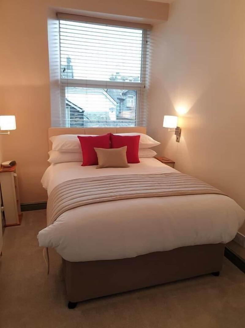 Compston House B&B - Adults Only image