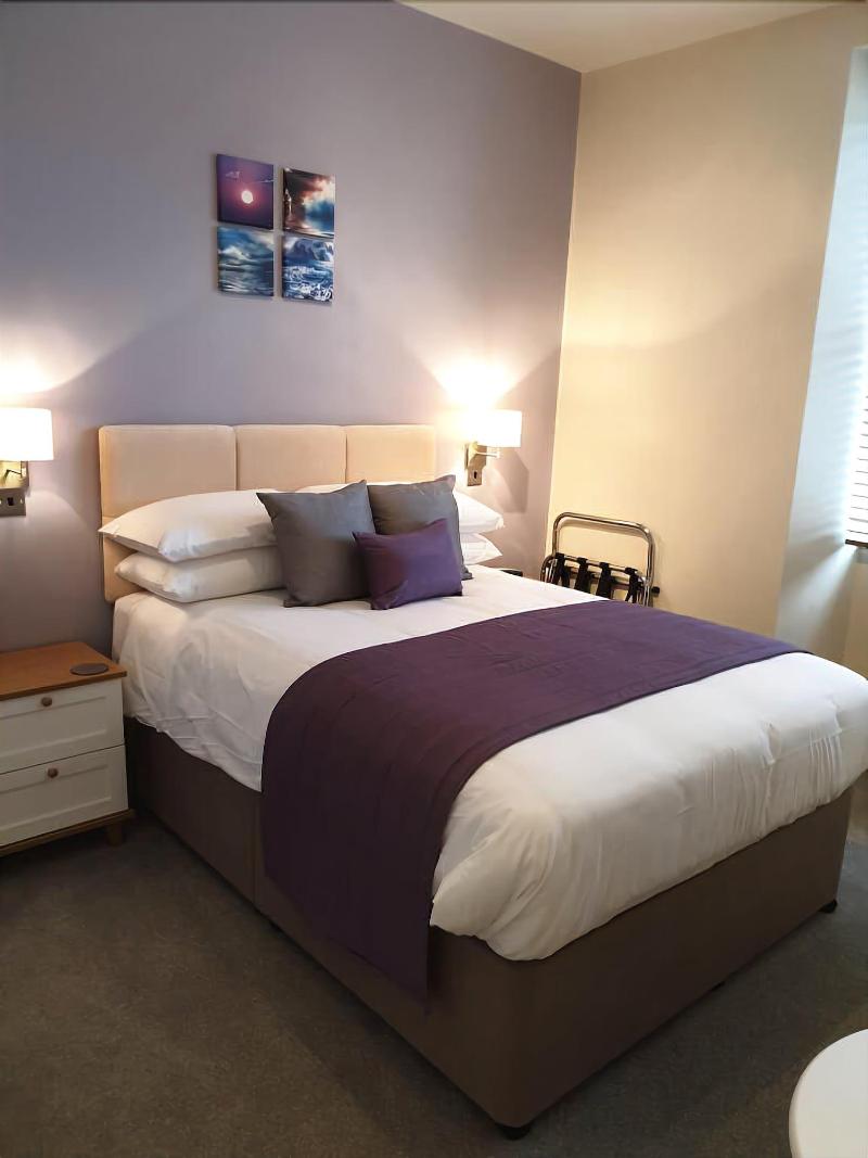 Compston House B&B - Adults Only image