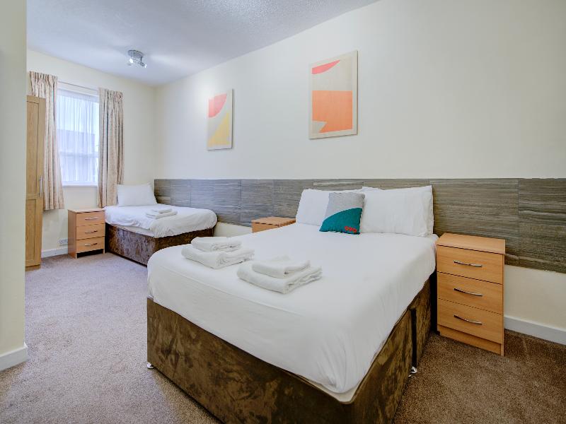 Cardiff Riverside Hotel by Belvilla image
