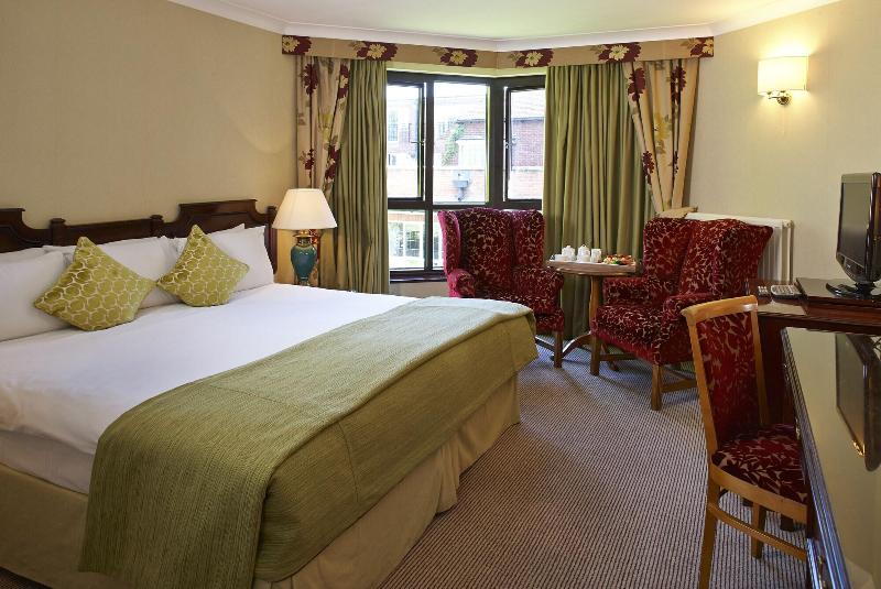The Bull (Sarova Hotels) image