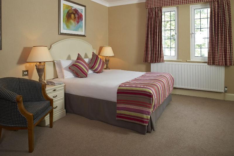 The Bull (Sarova Hotels) image