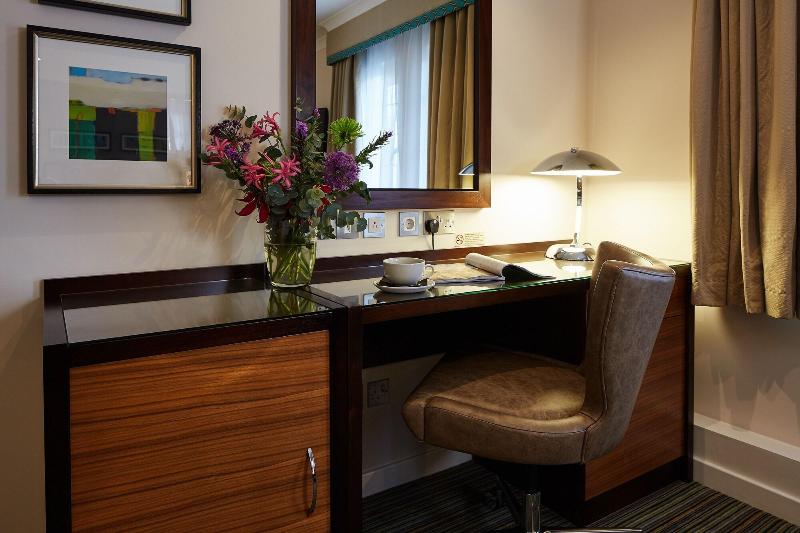 The Bull (Sarova Hotels) image