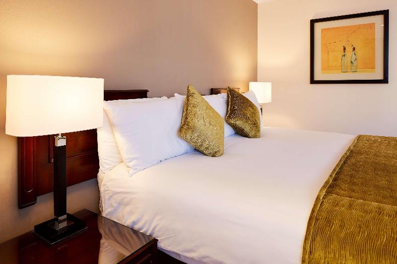 The Bull (Sarova Hotels) image