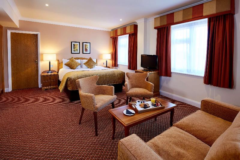 The Bull (Sarova Hotels) image