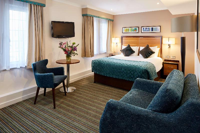 The Bull (Sarova Hotels) image