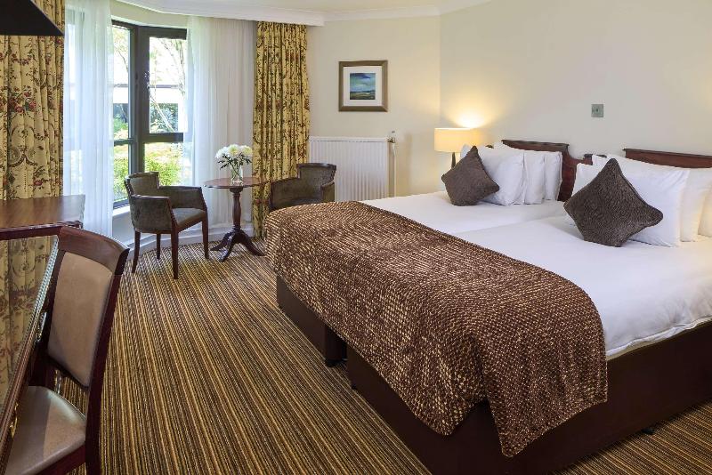 The Bull (Sarova Hotels) image