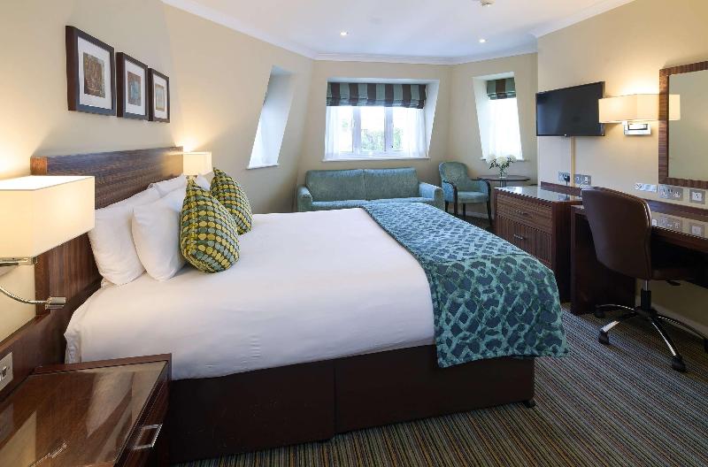 The Bull (Sarova Hotels) image