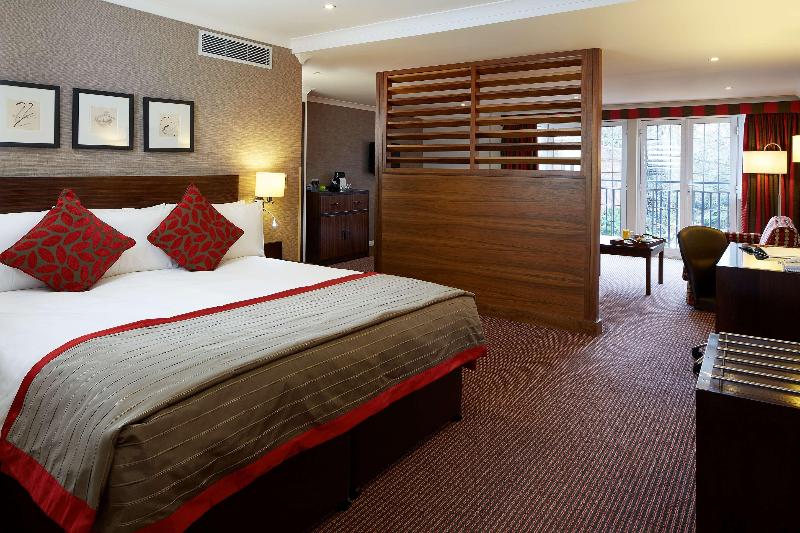 The Bull (Sarova Hotels) image