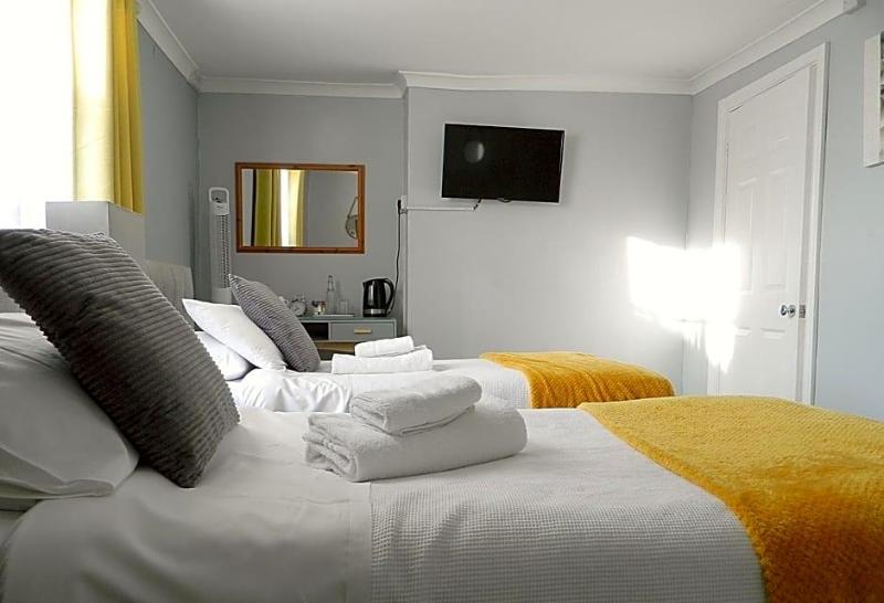 Kings Head Inn image