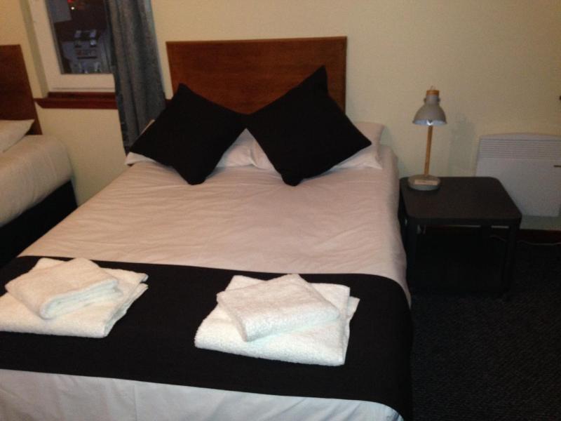 Bank Street Lodge image