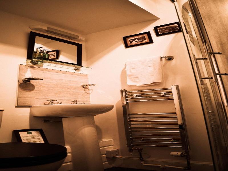 Ardlogie Guest House image
