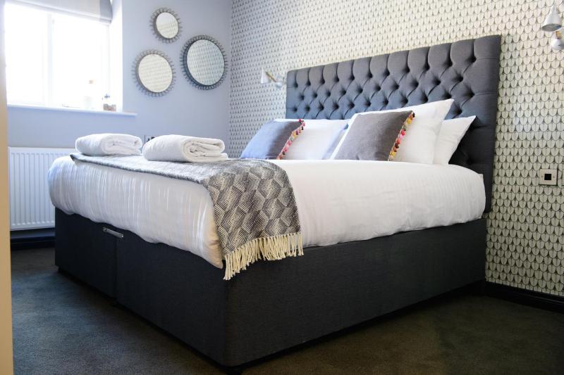 White Horse Hotel image